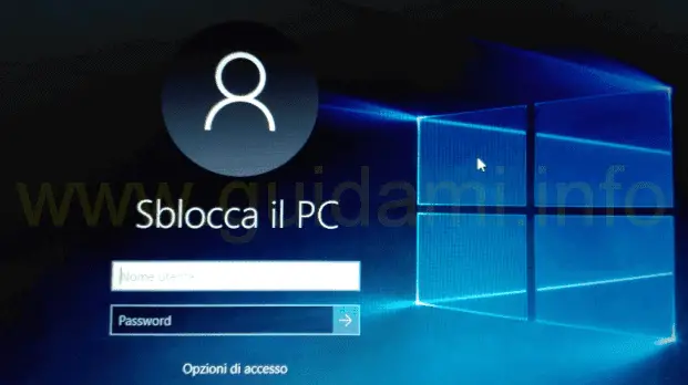 Schermata accesso Windows 10 senza info personali utente