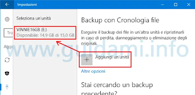 Windows 10 aggiungere unità per Backup con Cronologia file