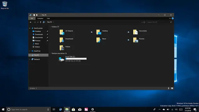 Windows con Esplora file con Tema scuro